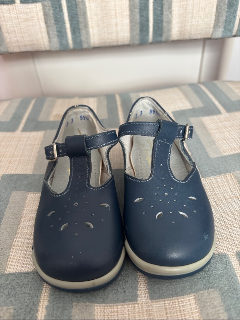 Vintage Navy Toddler Mary Jane’s T-Strap Canadian Made Size 5.5 - Deadstock
